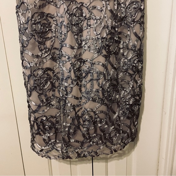 Gray formal dress by Ignite Evenings in size 12 with pearl embellishments - Picture 4 of 9